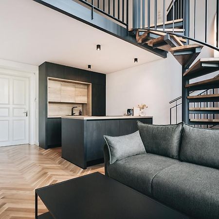 Tip! Modernes 90 Qm City-Apartment Mit Stil & Komfort In Toplage เดรสเดน ภายนอก รูปภาพ