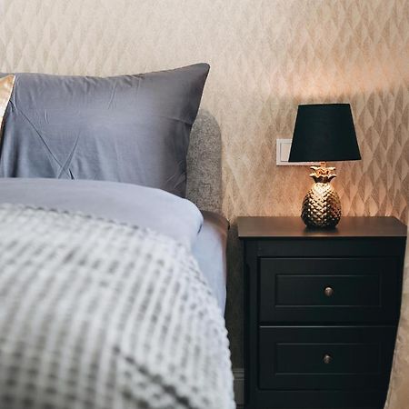 Tip! Modernes 90 Qm City-Apartment Mit Stil & Komfort In Toplage เดรสเดน ภายนอก รูปภาพ