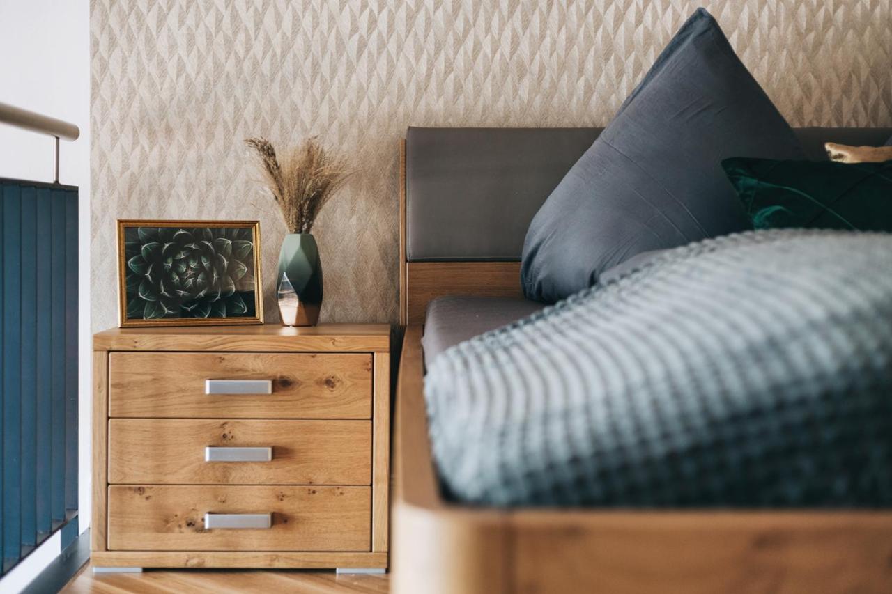 Tip! Modernes 90 Qm City-Apartment Mit Stil & Komfort In Toplage เดรสเดน ภายนอก รูปภาพ